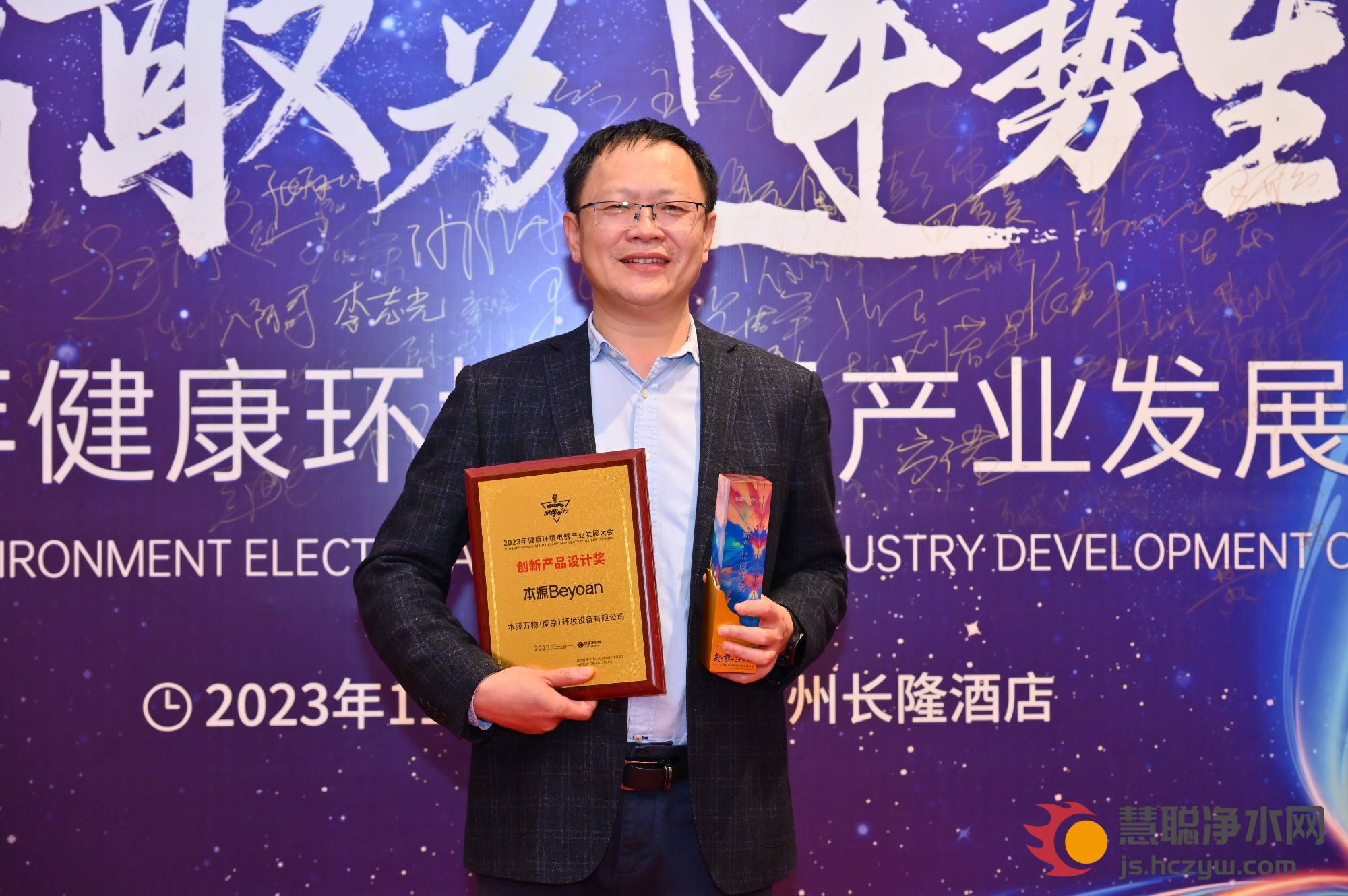2yxGa4P95PuEwpUtadikB2gVlteeXzJXnqrlSqi8.jpg